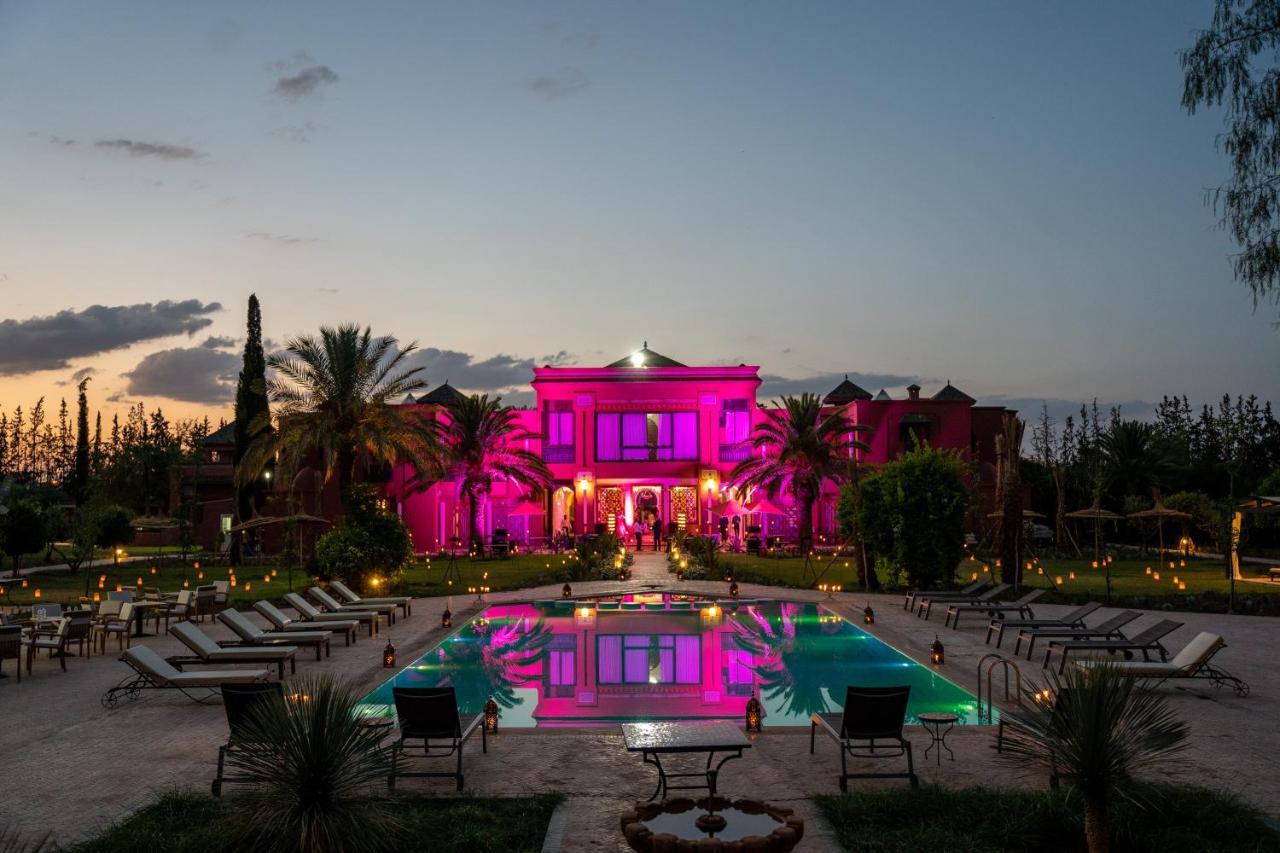 Nomadz Palace Touggana Bagian luar foto